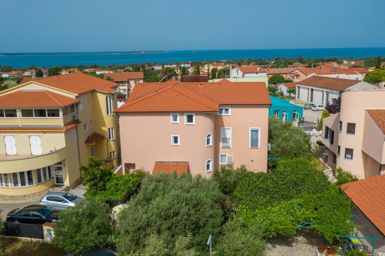 Berat Apartment Vodnjan Exterior photo