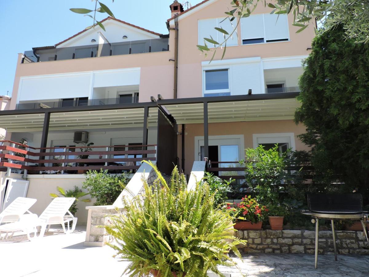 Berat Apartment Vodnjan Exterior photo