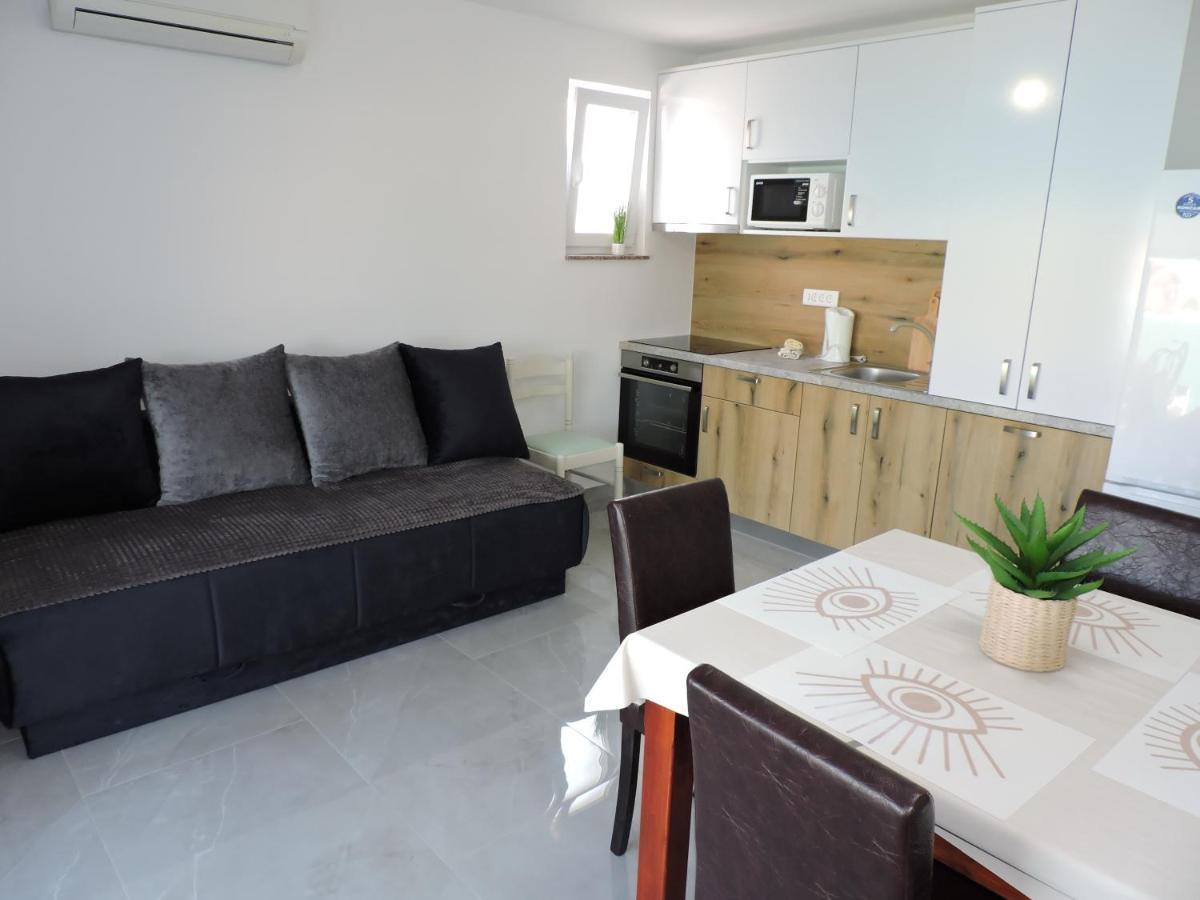 Berat Apartment Vodnjan Exterior photo