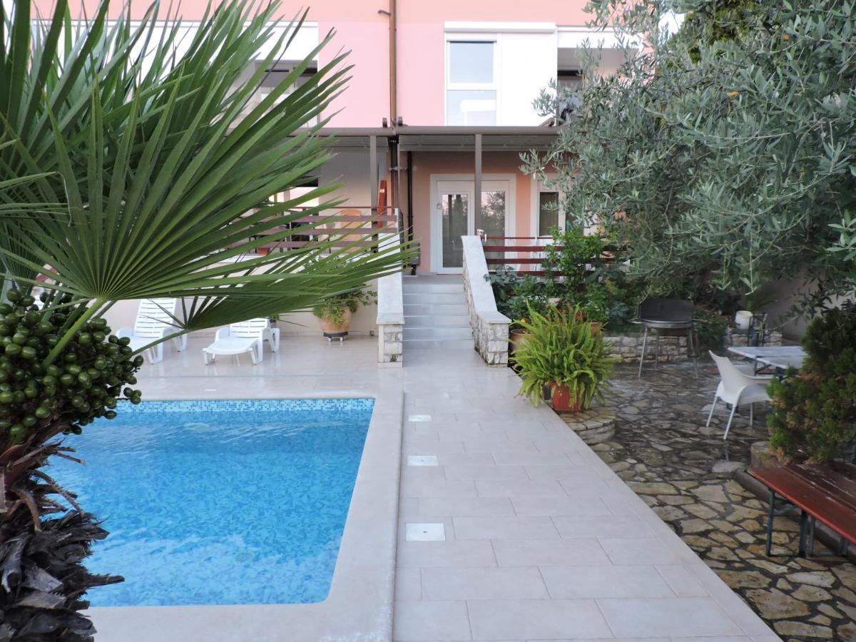 Berat Apartment Vodnjan Exterior photo